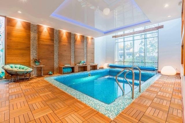 Вилла с видом на море в Юрмале на первой линии.